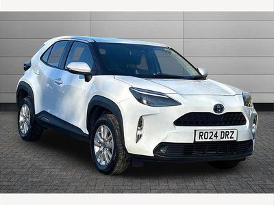 Used Toyota Yaris Cross 116 HP (85 kW) 2024 White SUV