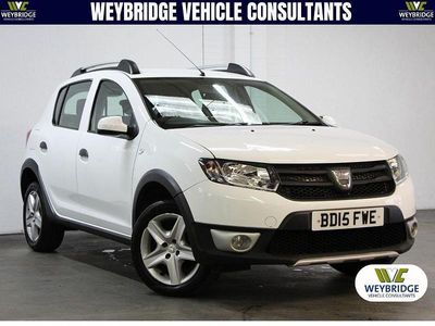 Used Dacia Sandero Ambiance 90 HP (66 kW) 2015 White Hatchback