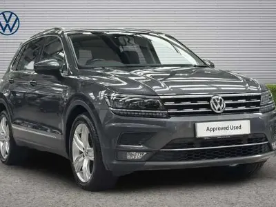 Używany VW Tiguan SEL 150 KM (110 kW) 2020 Szary SUV