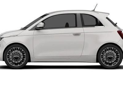 New 2025 Fiat 500e Hatchback | £23,645 (Fair price)