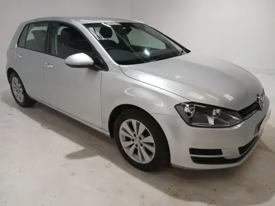 Used VW Golf VII SE 105 HP (77 kW) 2013 Silver Hatchback