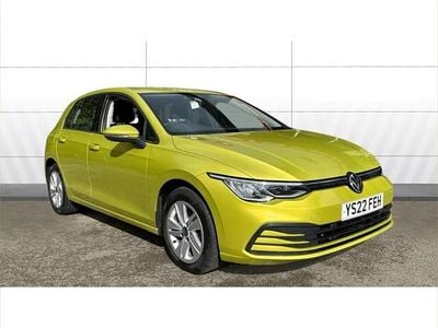 Used VW Golf VIII Life 150 HP (110 kW) 2022 Yellow Hatchback