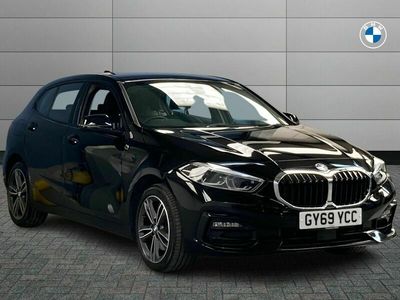 Used BMW 118 Sport Line 138 HP (101 kW) 2019 Black Hatchback