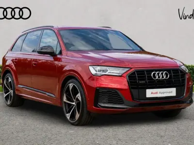 Used Audi Q7 Black Edition 334 HP (245 kW) 2022 Red SUV
