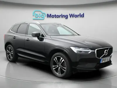 Used Volvo XC60 Dynamic 190 HP (139 kW) 2019 Black SUV