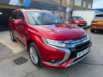 Used Mitsubishi Outlander P-HEV 2020 Red SUV
