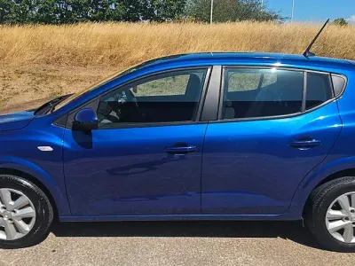 Used Dacia Sandero Comfort 2021 Metallic blue Hatchback