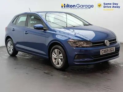 Used VW Polo SE 95 HP (69 kW) 2019 Blue Hatchback