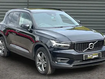 Used Volvo XC40 R-Design 163 HP (119 kW) 2021 SUV