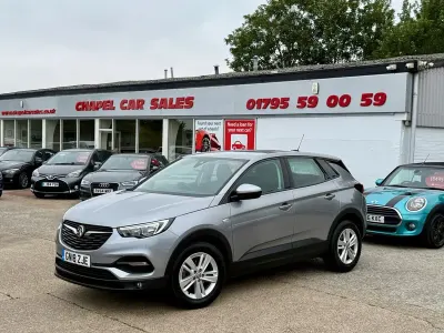 Used Vauxhall Grandland X S 130 HP (95 kW) 2018 Grey SUV