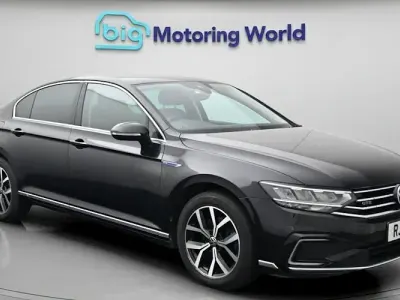 Used VW Passat GTE 218 HP (160 kW) 2021 Black Sedan
