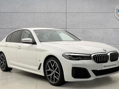 Begagnad BMW 520 M Sport 181 HK (133 kW) 2023 Vit
