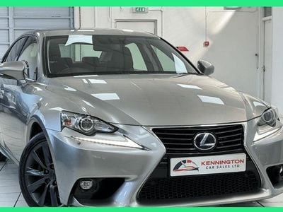 Used Lexus IS300h Executive Line 223 HP (164 kW) 2015 Silver Sedan