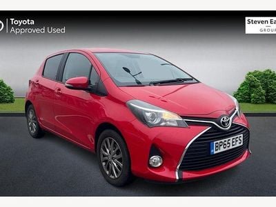 Used Toyota Yaris 99 HP (72 kW) 2016 Hatchback