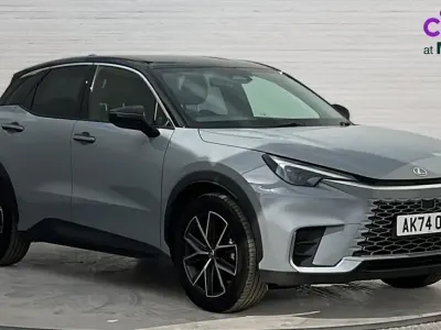 Used Lexus LBX 136 HP (100 kW) 2024 Grey/black SUV