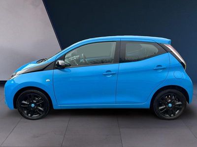 Used Toyota Aygo X-cite 2015 Blue Hatchback