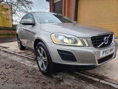 Used Volvo XC60 SE Lux 163 HP (119 kW) 2012 Gold SUV