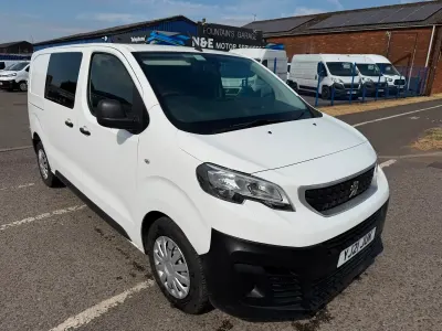 Used Peugeot Expert 2021 White Van