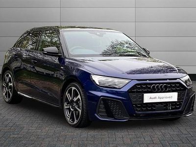Usado Audi A1 Black Edition 116 CV (85 kW) 2025 Azul SUV
