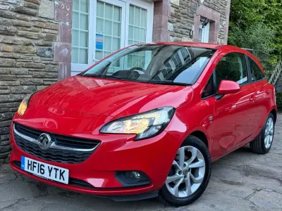 Second-hand Vauxhall Corsa 2016 Roșu Hatchback