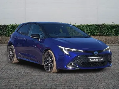 Used Toyota Corolla 196 HP (144 kW) 2025 Blue Hatchback