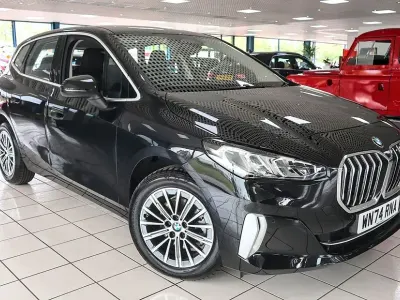 Used BMW 220 Luxury Line 153 HP (112 kW) 2024 Coupe