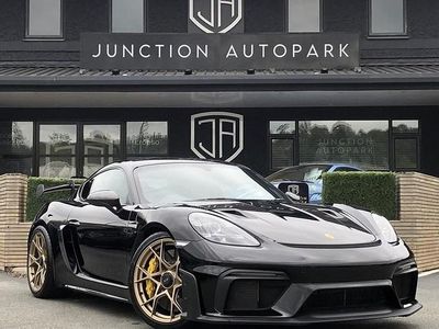 Novo Porsche 718 Cayman 2025 Coupé