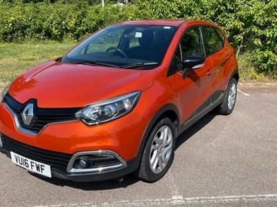 used Renault Captur 0.9 DYNAMIQUE NAV TCE 5d 90 BHP