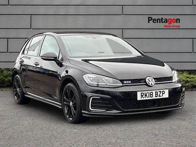 Black Used 2018 VW Golf VII GTE Hatchback | £13,990 (Fair price)