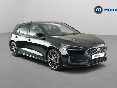 Used Ford Focus ST 280 HP (205 kW) 2024 Hatchback