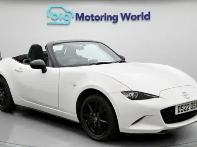 Used Mazda MX5 132 HP (97 kW) 2022 White Cabriolet