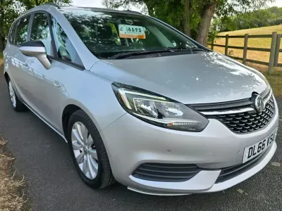 Used Vauxhall Zafira Tourer Design Edition 140 HP (102 kW) 2016 MPV