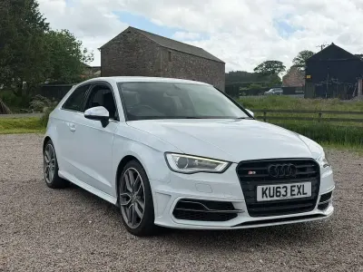 Used Audi A3 223 HP (164 kW) 2013 White Hatchback