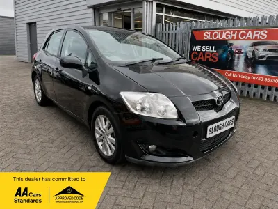 Used Toyota Auris