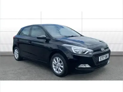 Używany Hyundai i20 SE 84 KM (61 kW) 2017 Czarny Hatchback