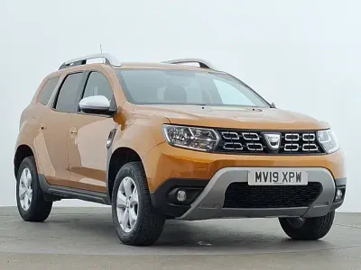 Used Dacia Duster Comfort 130 HP (95 kW) 2019 Orange SUV