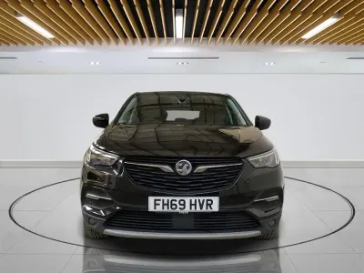 Second-hand Vauxhall Grandland X SRi 130 CP (95 kW) 2019 Negru SUV