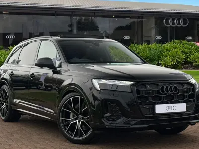 Ny Audi Q7 Advanced 2026 Svart SUV