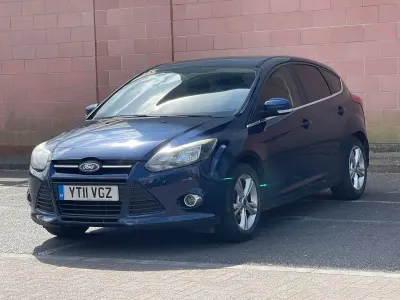 Used Ford Focus Zetec 2011 Blue Hatchback