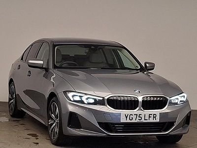 Usado BMW 320 Sport Line 184 HP (135 kW) 2025 Cinzento Sedan
