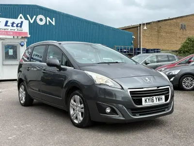 Używany Peugeot 5008