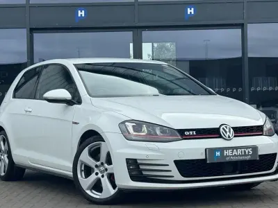 Used VW Golf VII GTI 230 HP (169 kW) 2017 White Hatchback