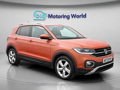 Used VW T-Cross SEL 110 HP (80 kW) 2023 Orange SUV