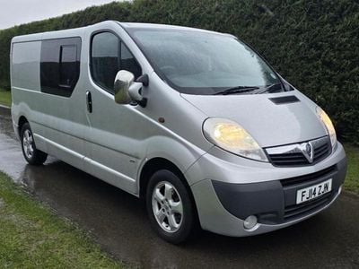 Silver Used 2014 Vauxhall Vivaro Sportive MPV | £5,495 (Fair price)