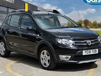 Used Dacia Sandero Lauréate 90 HP (66 kW) 2016 Black Hatchback