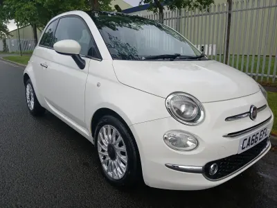 Używany Fiat 500 Lounge 105 KM (77 kW) 2016 Biały Hatchback
