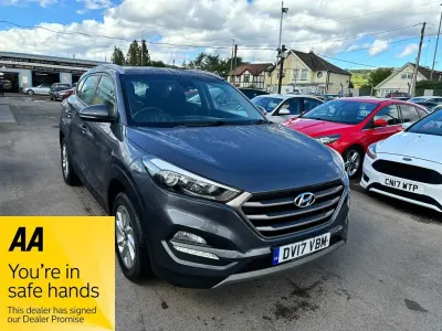 Gebraucht Hyundai Tucson SE 116 PS (85 kW) 2017 Grau SUV