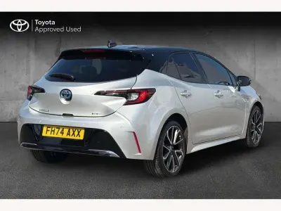 Used Toyota Corolla 196 HP (144 kW) 2025 Silver Hatchback