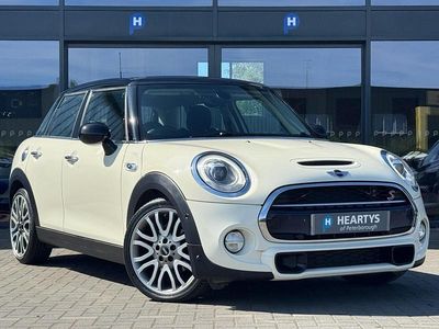 White Used 2017 Mini Cooper S Hatch Hatchback | £13,490 (Fair price)