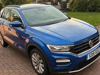 Usado VW T-Roc SE 115 HP (84 kW) 2019 Azul SUV
